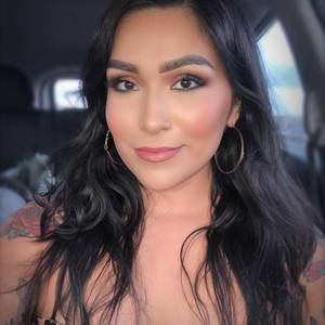 Meet your Posher, Alejandra